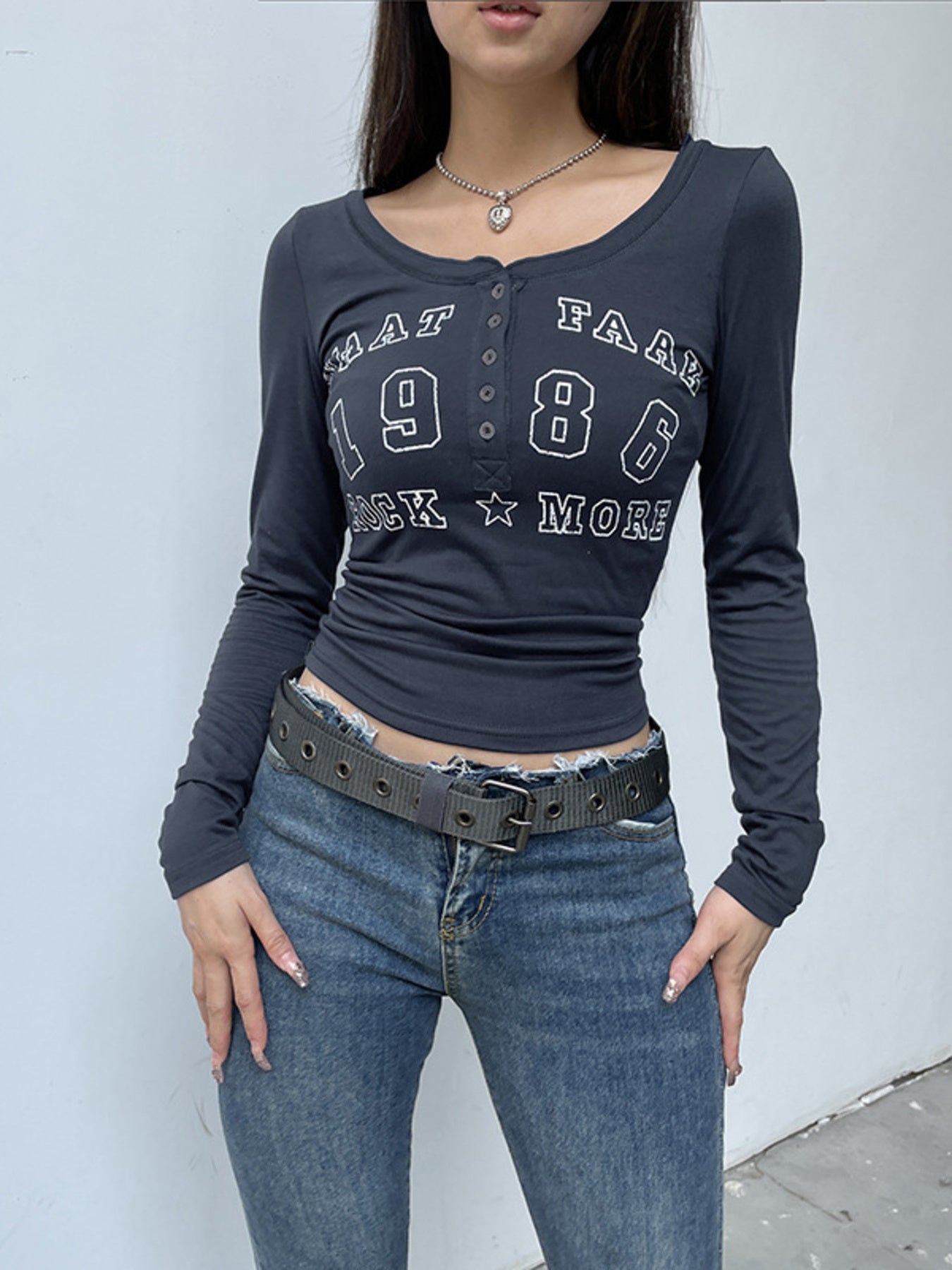 84f2a7e1010c4727914b503b936e50e5-Max