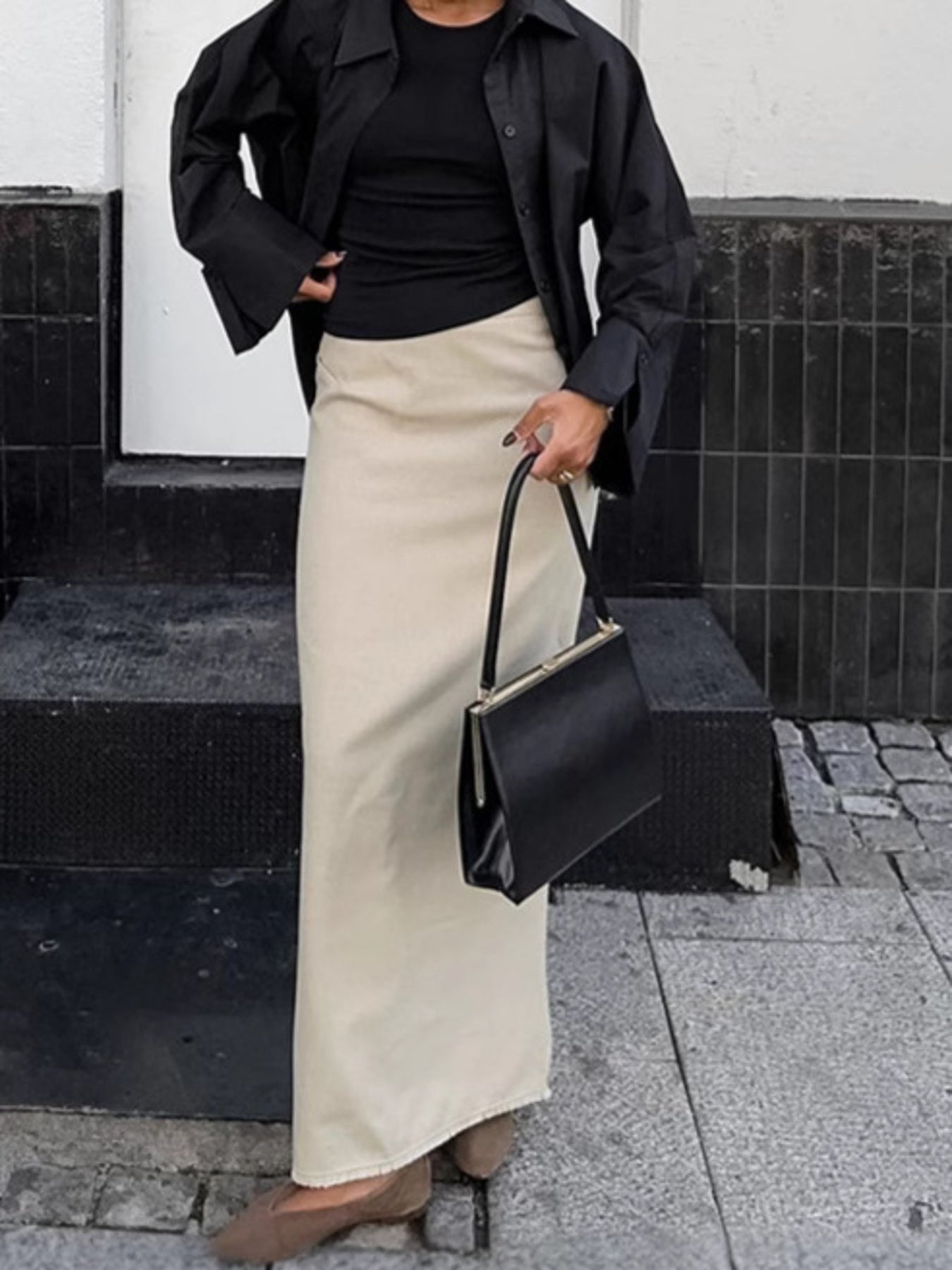 b5d9b93a87b541d880f3947e1bcd743c-Max