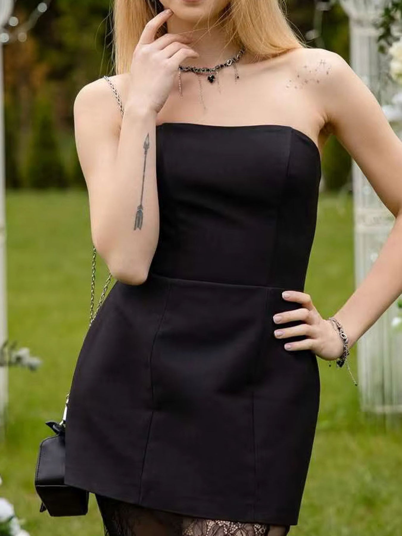 e032cd8beb9f467ab914ccf18b2f8e42-Max